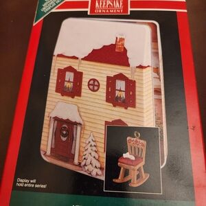 Keepsake Ornament Boxed Holiday House Ornament